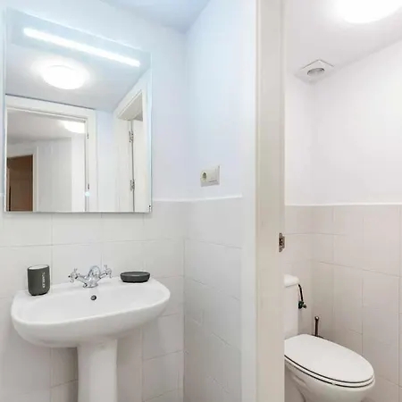 Con Piscina Climatizada Y Vistas Al Golf Villa