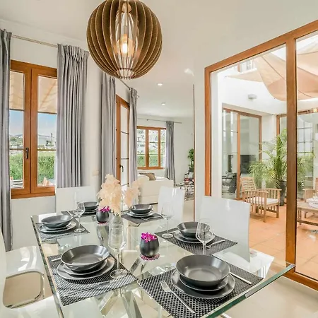 Villa Con Piscina Climatizada Y Vistas Al Golf